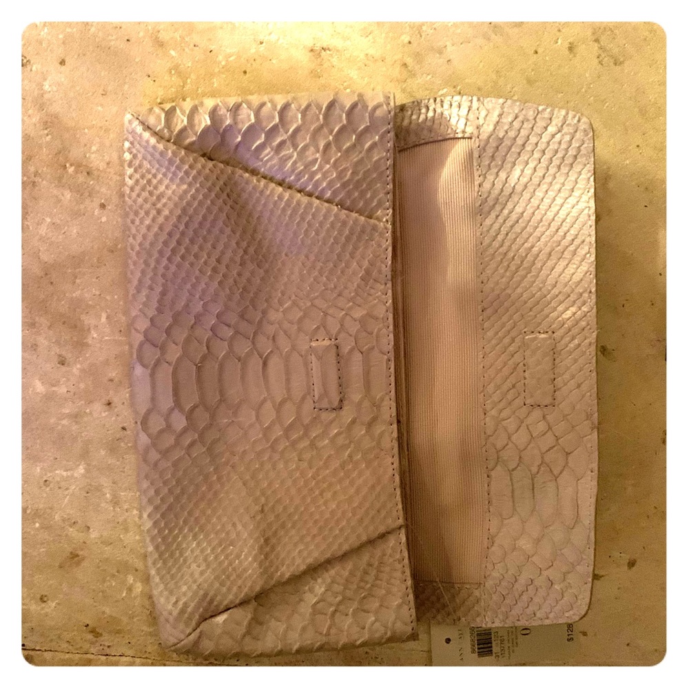 Ann Taylor clutch wallet